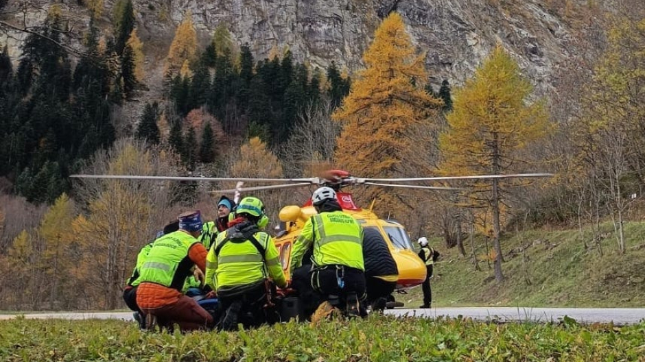 Estate in montagna, Regione e Soccorso Alpino: 